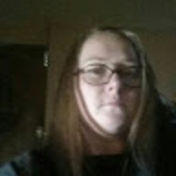 Meet your Posher, Catlyn - Picture 1 of 1